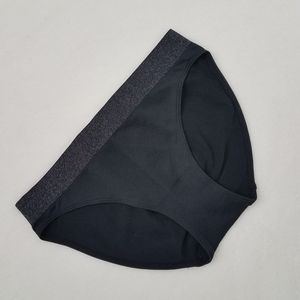 NWT Victoria's Secret Seamless Shimmery Panty Med